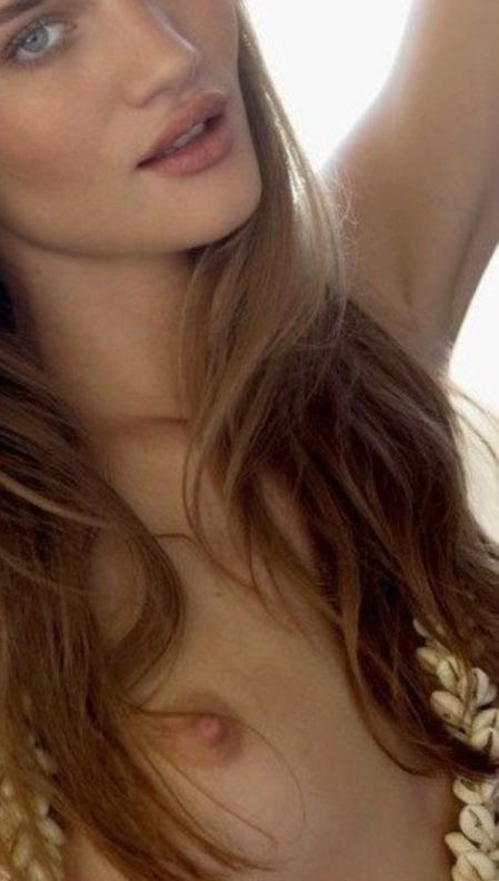 Rosie Huntington-Whiteley Topless