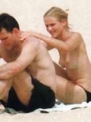 Cameron Diaz – Topless swimming, 1998