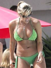 Danielle Lloyd – bikini at the beach, 2007