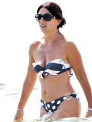 Davina McCall – bikini, 2009