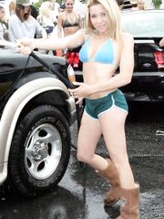 Elizabeth Daily – Hurricane Relief Bikini Car Wash, 2004