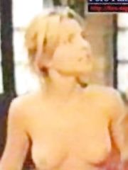 Elsa Pataky Naked – Clara, 2002
