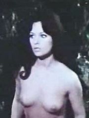 Femi Benussi Naked – Tarzana, sesso selvaggio, 1969