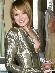 Kaylee DeFer – Nip slip, 2005