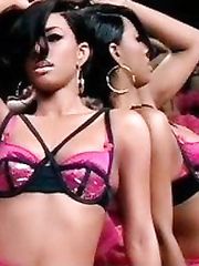 Keri Hilson Sexy – Return The Favor , 2008