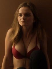 Kerris Dorsey Sexy – Ray Donovan, 2015