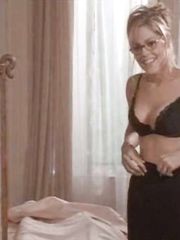 Mary Mccormack Sexy – Private Parts, 1997