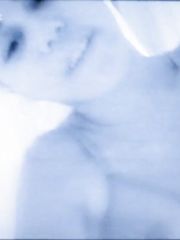 Miley Cyrus – Adore You, 2013