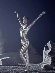 Miley Cyrus – Real and True, 2013