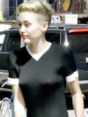 Miley Cyrus – see through, 2013