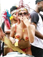 Rihanna – Kadoomant Day Parade, 2011