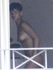 Rihanna – nude while changing bikini, 2012