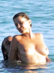 Sadie Frost – Topless on the Beach, 2005