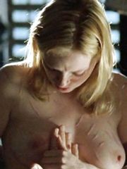 Sarah polley boobs