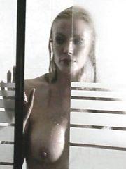 Shannon Tweed Naked – Naked Lies, 1998