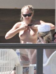 Sienna Miller – Topless sunbathing, 2008