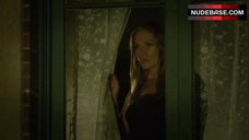 1. Kate Levering Sexy Scene – Breaking The Girls