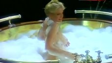 3. Dorothy Stratten Bubbles On Boobs – Hugh Hefner: Once Upon A Time