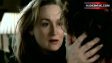 1. Meryl Streep Lesbian Kiss – The Hours