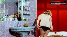 1. Christiane Rucker Bare Tits and Butt – Otto Ist Auf Frauen Scharf