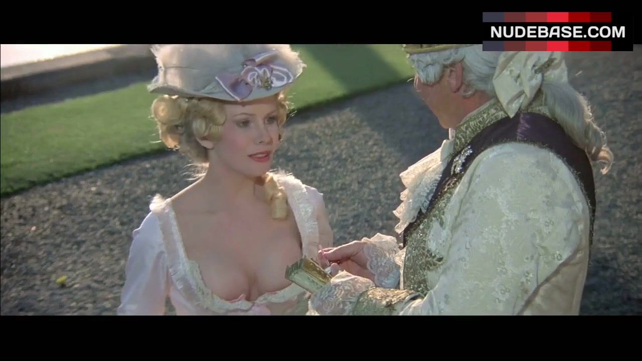 Pamela stephenson tits