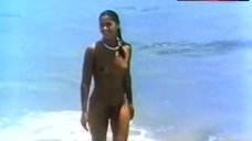 6. Vanity Shows Naked Getting Out of Water – Tanya'S Island