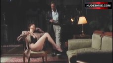 4. Lesley Ann Warren Hot Scene – Bird Of Prey