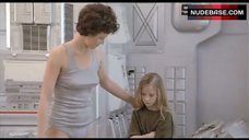 3. Sigourney Weaver in Tank Top – Aliens