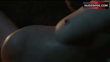 8. Nude Pregnant Carice Van Houten – Game Of Thrones