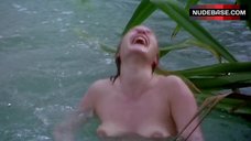 1. Kate Winslet Full Nude – Iris