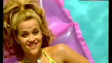 2. Reese Witherspoon Bikini Scene – Legally Blonde