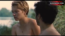 10. Lea Seydoux Flashes Her Boobs – Grand Central