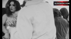 10. Susan Lowe Breasts Scene – Multiple Maniacs