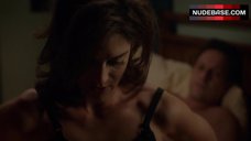 8. Lizzy Caplan Flashes Breasts – Masters Of Sex
