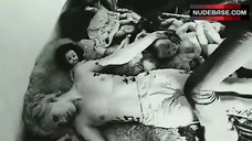 Diana Mariscal Tits Scene – Fando Y Lis