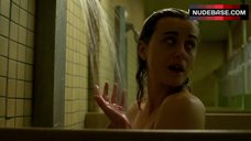2. Laura Prepon Lesbian Scene in Shower – Orange Is The New Black