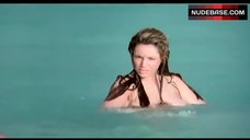 8. Kelly Brook Ass Scene – Survival Island