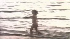 2. Chiara Caselli Full Naked on the Beach – Zuppa Di Pesce
