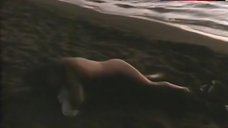 9. Chiara Caselli Full Naked on the Beach – Zuppa Di Pesce