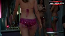 Katia Winter Sexy in Strip Club – Dexter