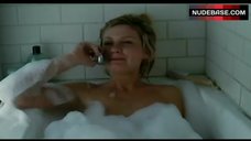 10. Kirsten Dunst in Bathtub – Elizabethtown