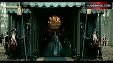 10. Kirsten Dunst Bare Ass – Marie Antoinette