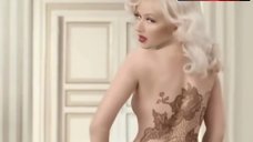 Christina Aguilera Boob Side – Christina Aguilera Perfume (Tv Commercial)