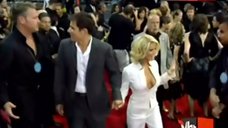 4. Jessica Simpson Cleavage – Vh1'S 100 Greatest Red Carpet Moments