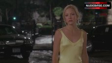 6. Kate Hudson Nipples Through Dress – How To Lose A Guy In 10 Days