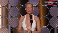 3. Kate Hudson Cleavage – The Golden Globe Awards