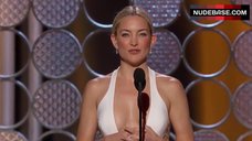 6. Kate Hudson Cleavage – The Golden Globe Awards