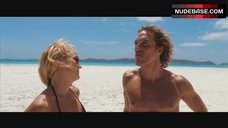 9. Kate Hudson in Bikini on Beach – Fool'S Gold