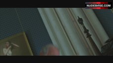 5. Natalie Portman Upskirt – V For Vendetta