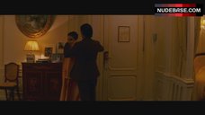6. Natalie Portman Shows Butt – Hotel Chevalier